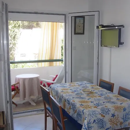 Mare Blue Apartmán Nečujam